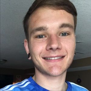 Meet your Posher, Cody